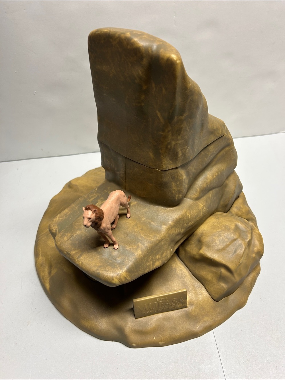 Mufasa movie promo popcorn bucket